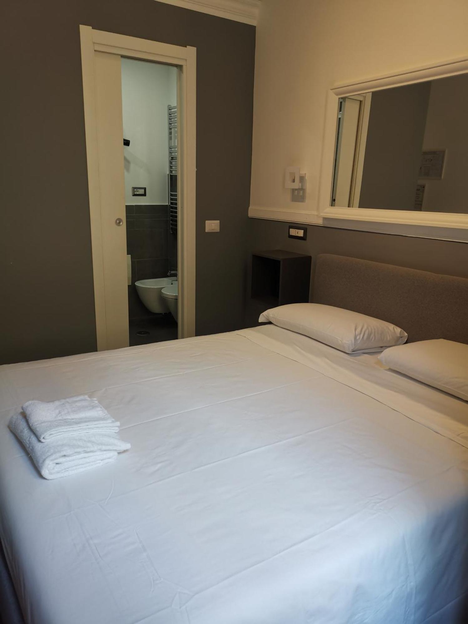 I LOVE ROMA Guest House Extérieur photo