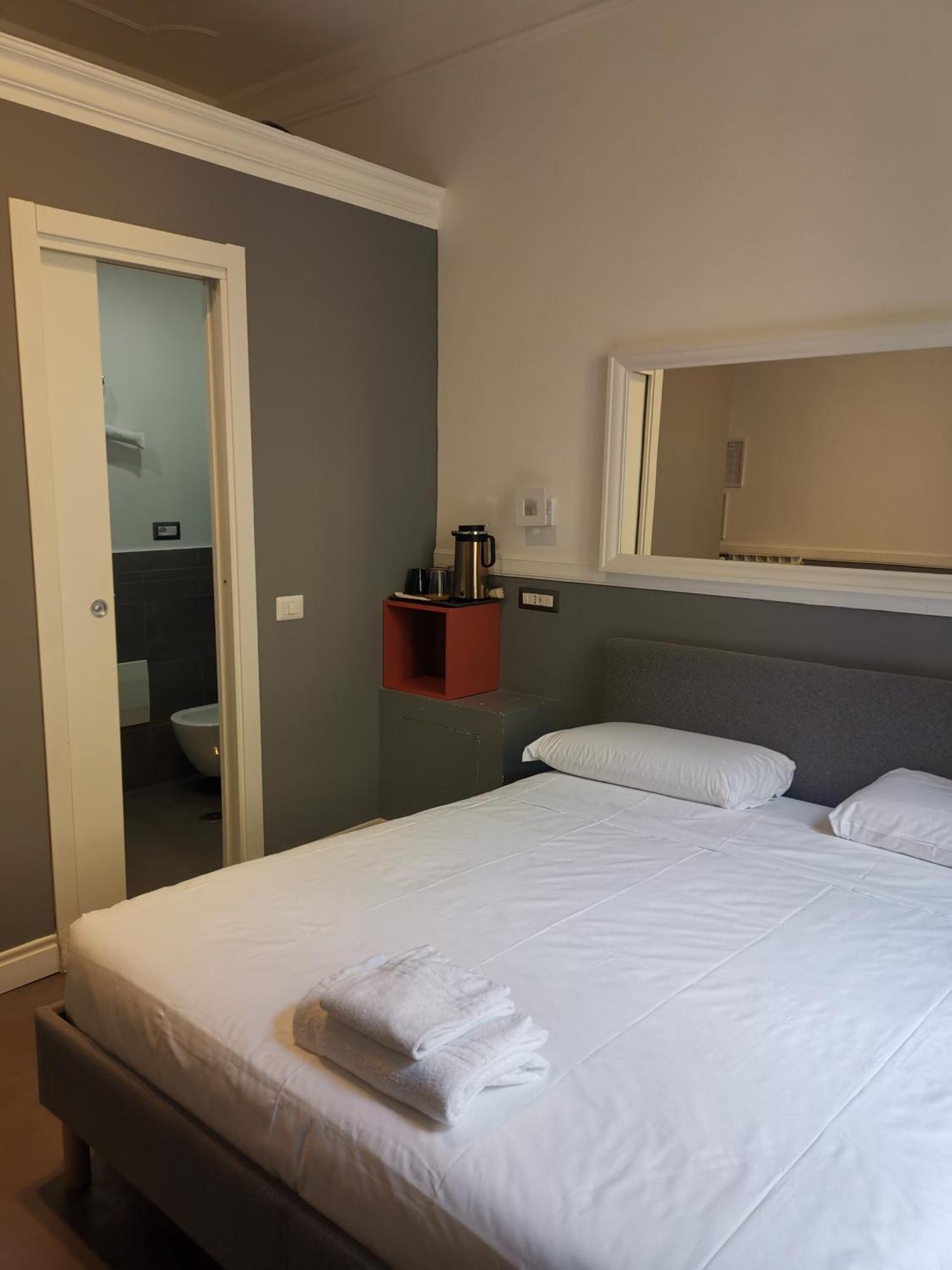 I LOVE ROMA Guest House Extérieur photo